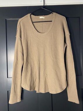 4/$16 La Miel Top